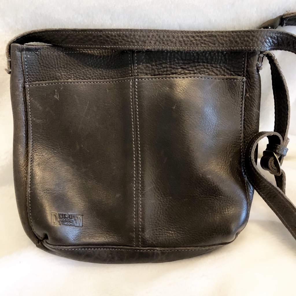 Duluth Trading Company Leather Crossbody